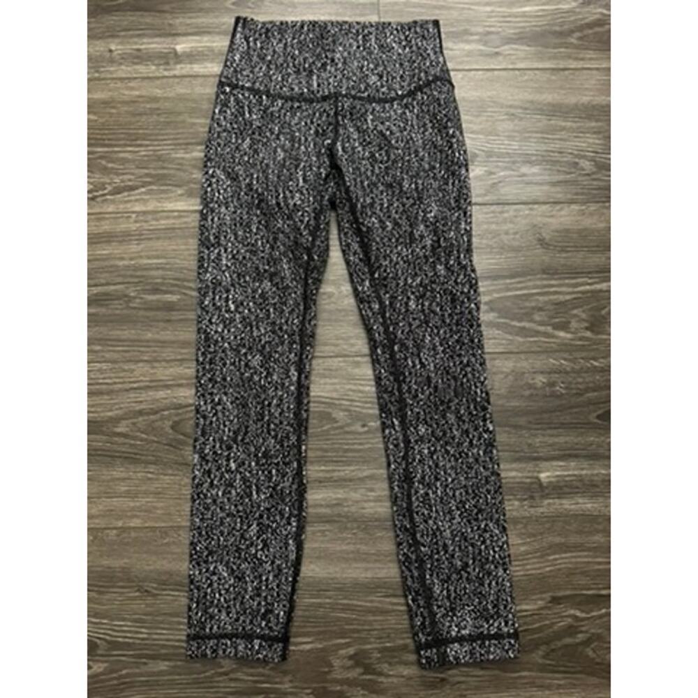Lululemon Wunder Under Crop (High-Rise) *21" Luon Suited Jacquard Black White 4